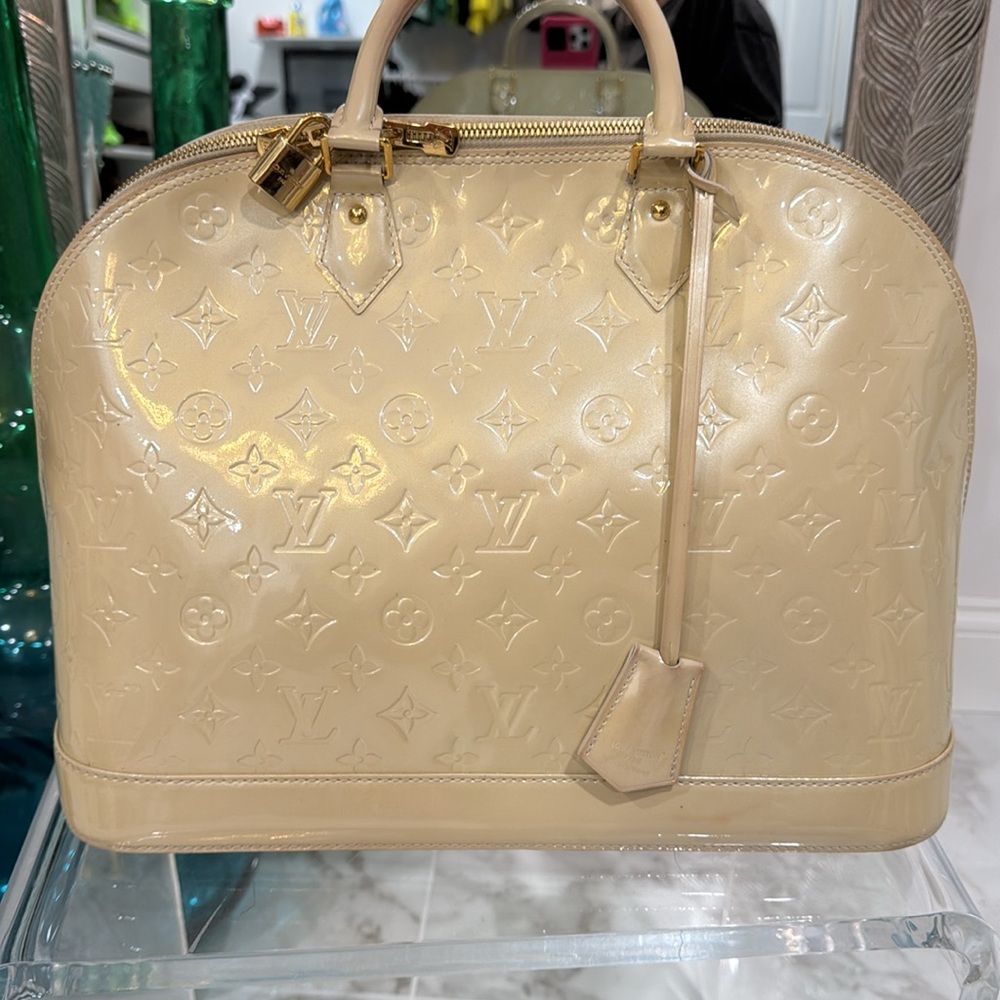 Louis Vuitton Gm